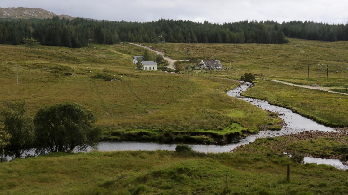 The small river Abhainn a' Ghlinne Ghil