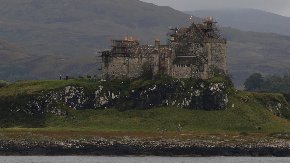 Closer view of Duart Castle