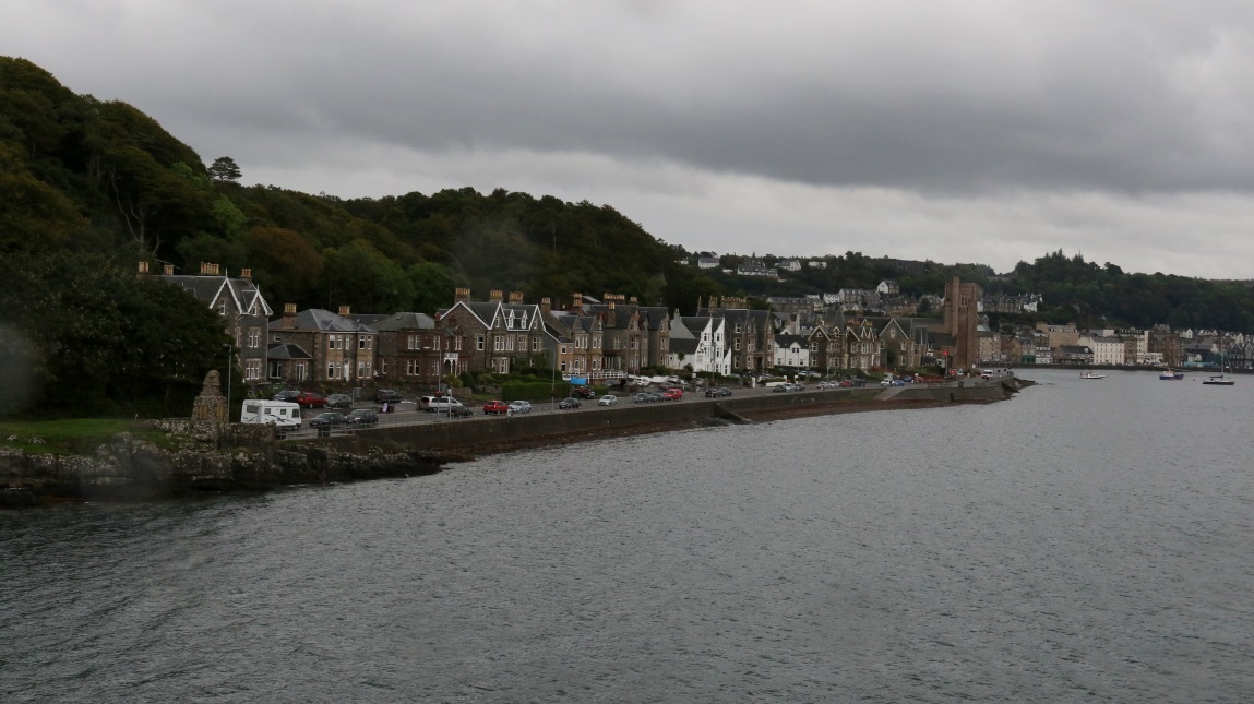 Corran Esplanade Street in Oban