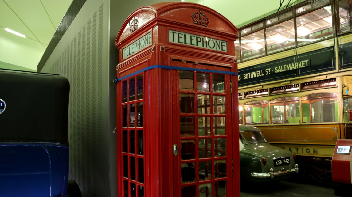 UK red telephone booth