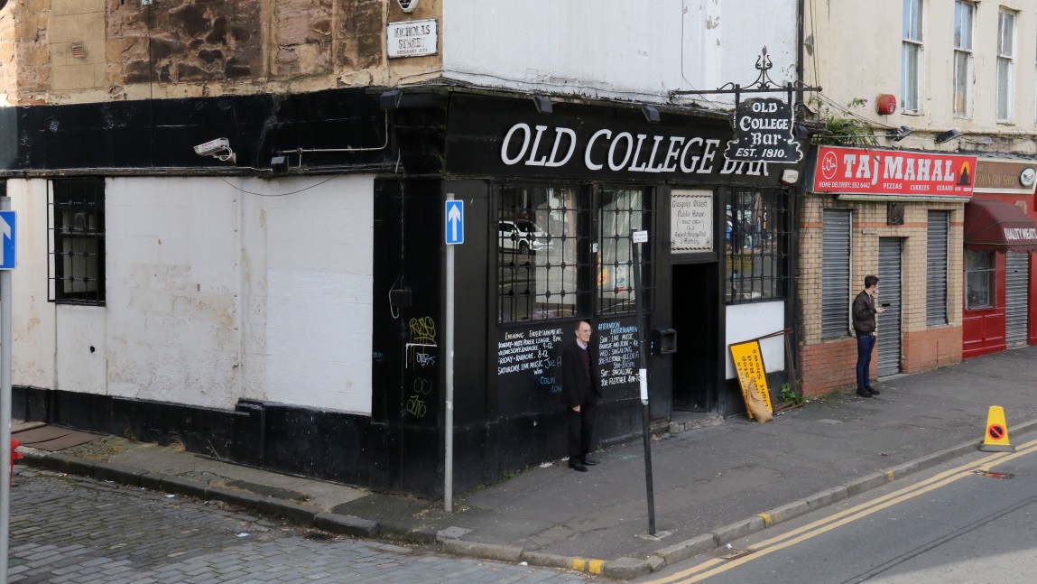 Old College Bar