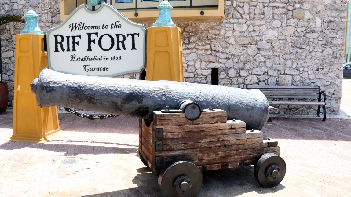 Rif Fort with appropriate defense