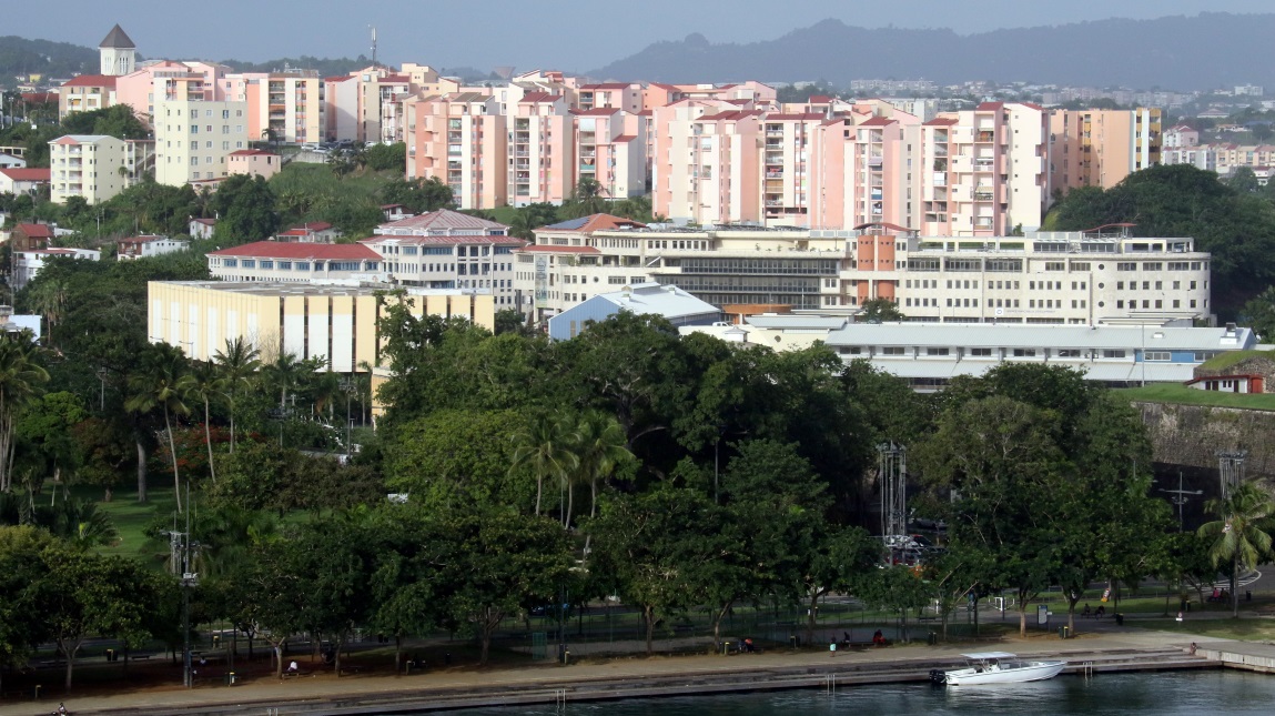Lots of nice apartments