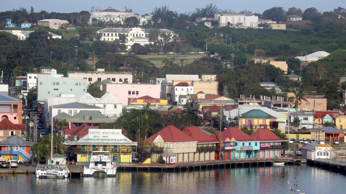 Right of Heritage Quay