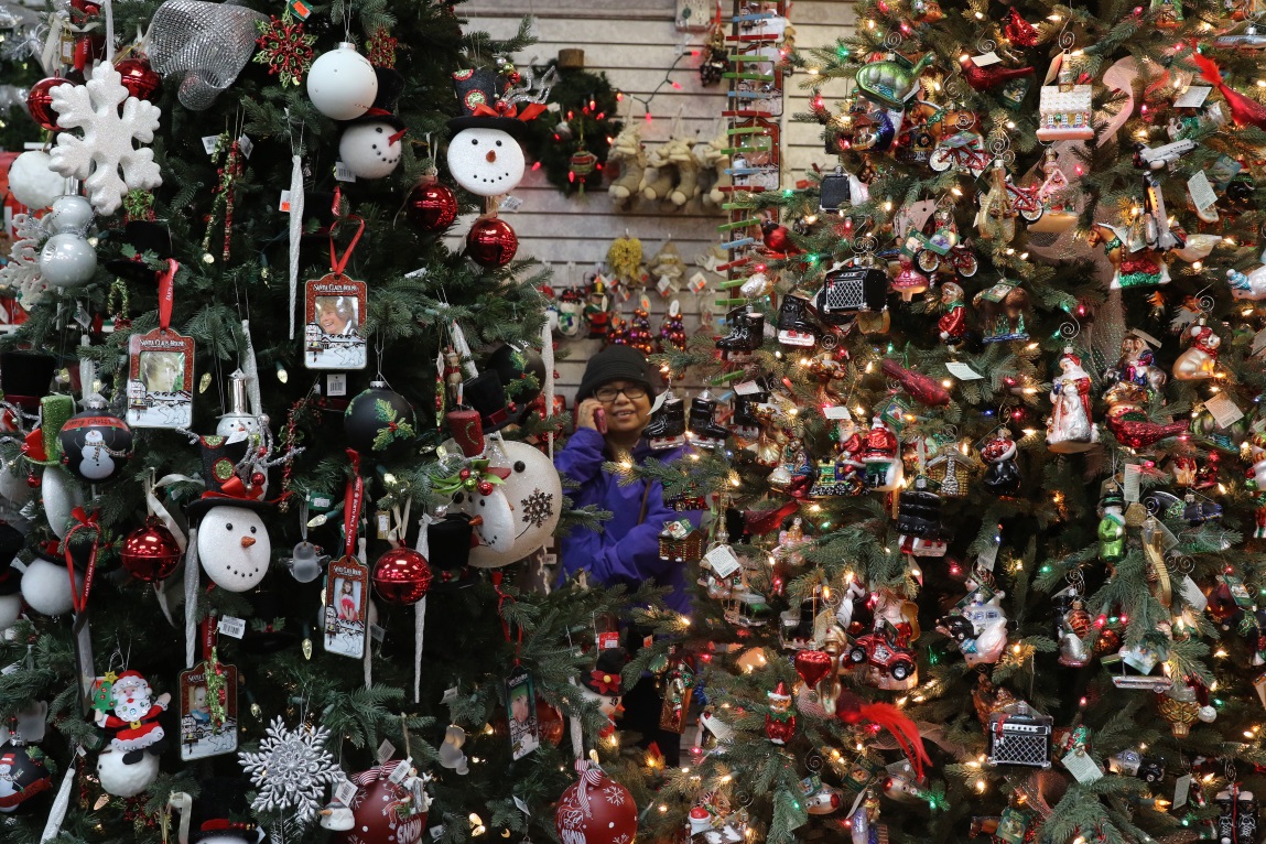 Ornament looks like Angelita