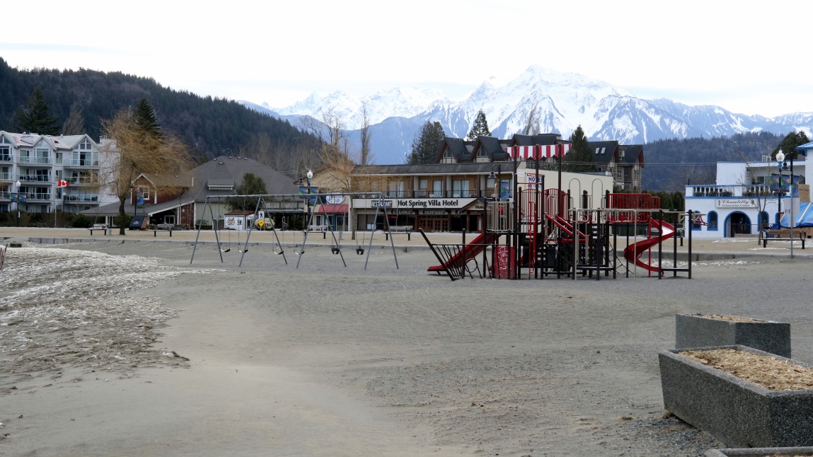 Walking in Harrison Hot Springs