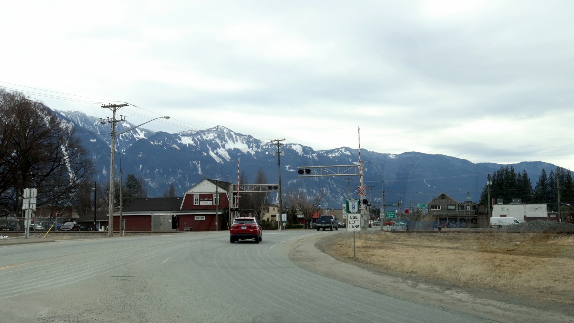 Lougheed Highway heading East through Agassiz