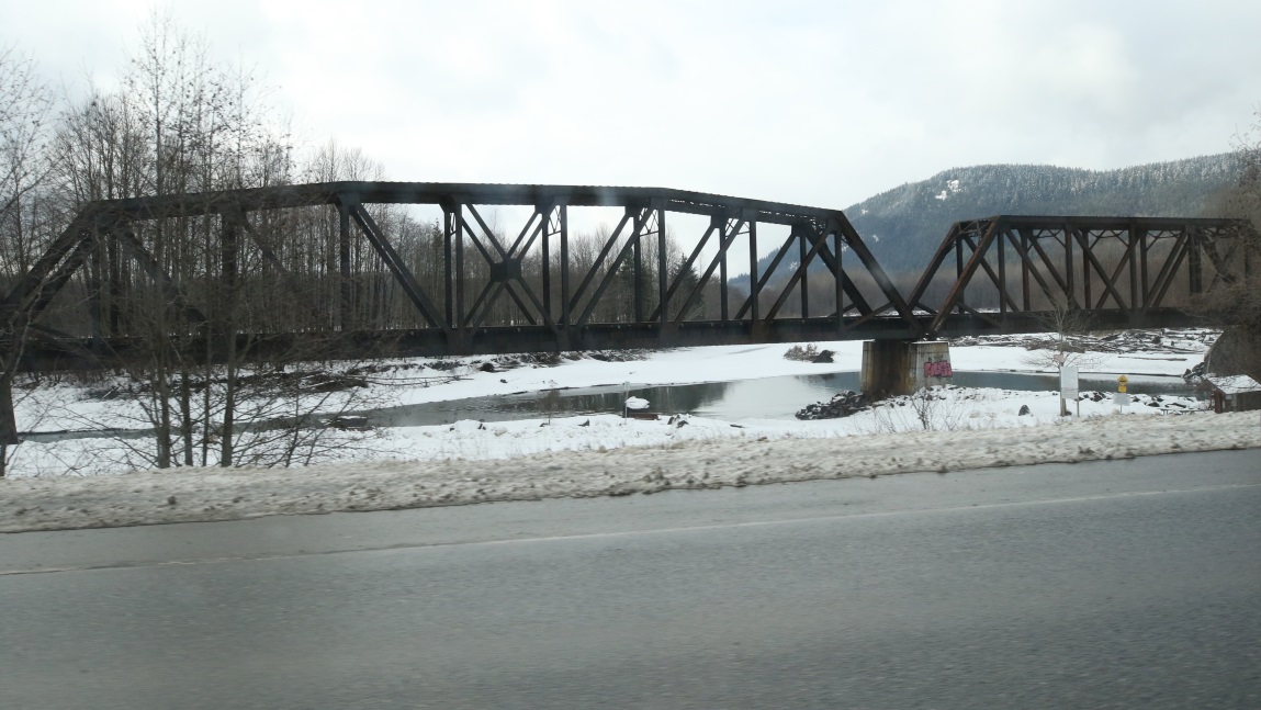 Rail bridge over the Kitsumkalum River