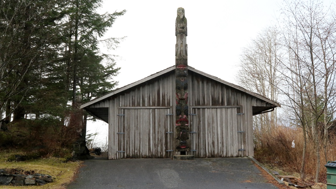 Next to the court building