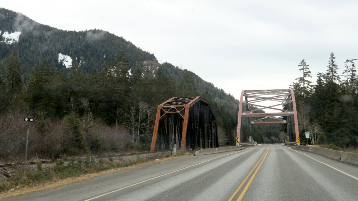 Bridges over the Khyex River
