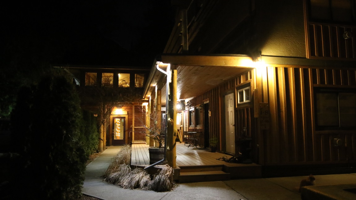 Night pictures at Bella Coola Mountain Lodge