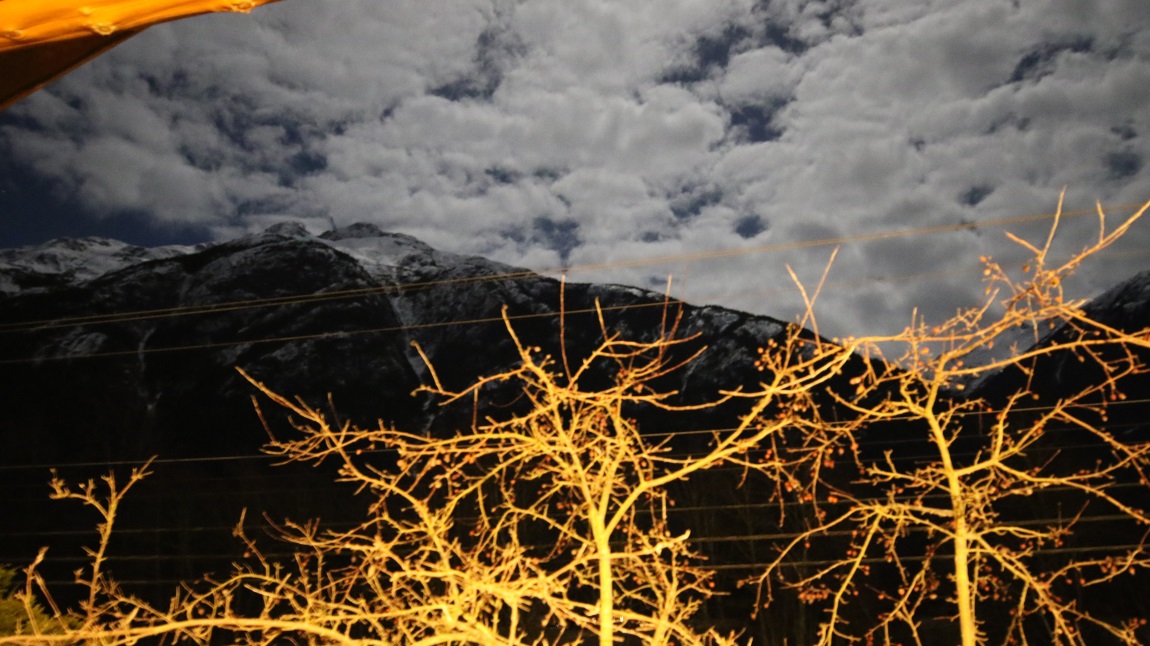 Night pictures at Bella Coola Mountain Lodge