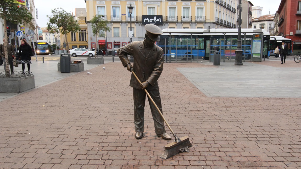 Sweeper by F�lix Hernando Garc�a