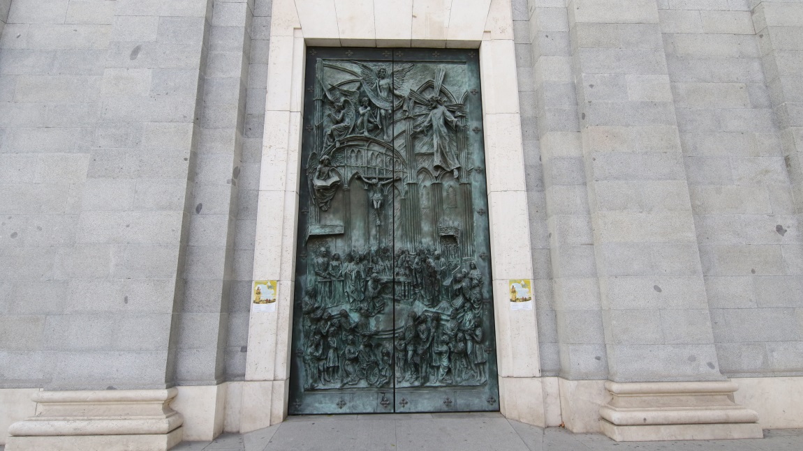 Doors to the Catedral