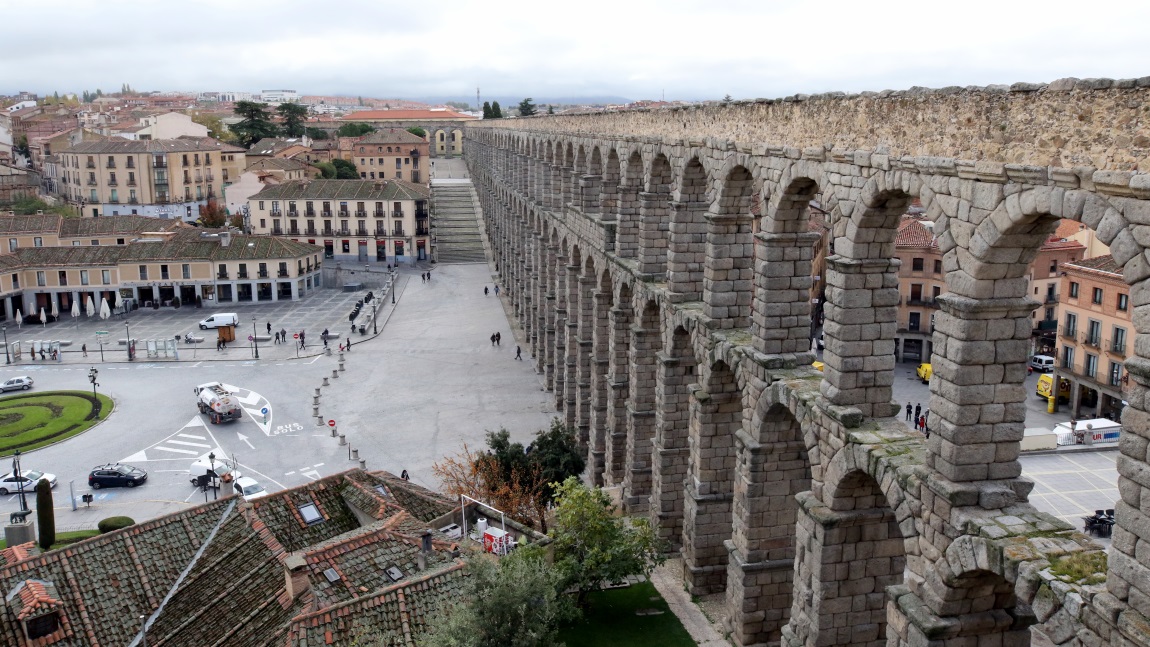 Roman aqueduct from above