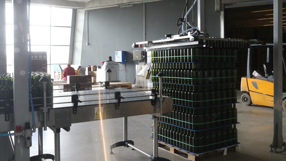 Bottling machinery