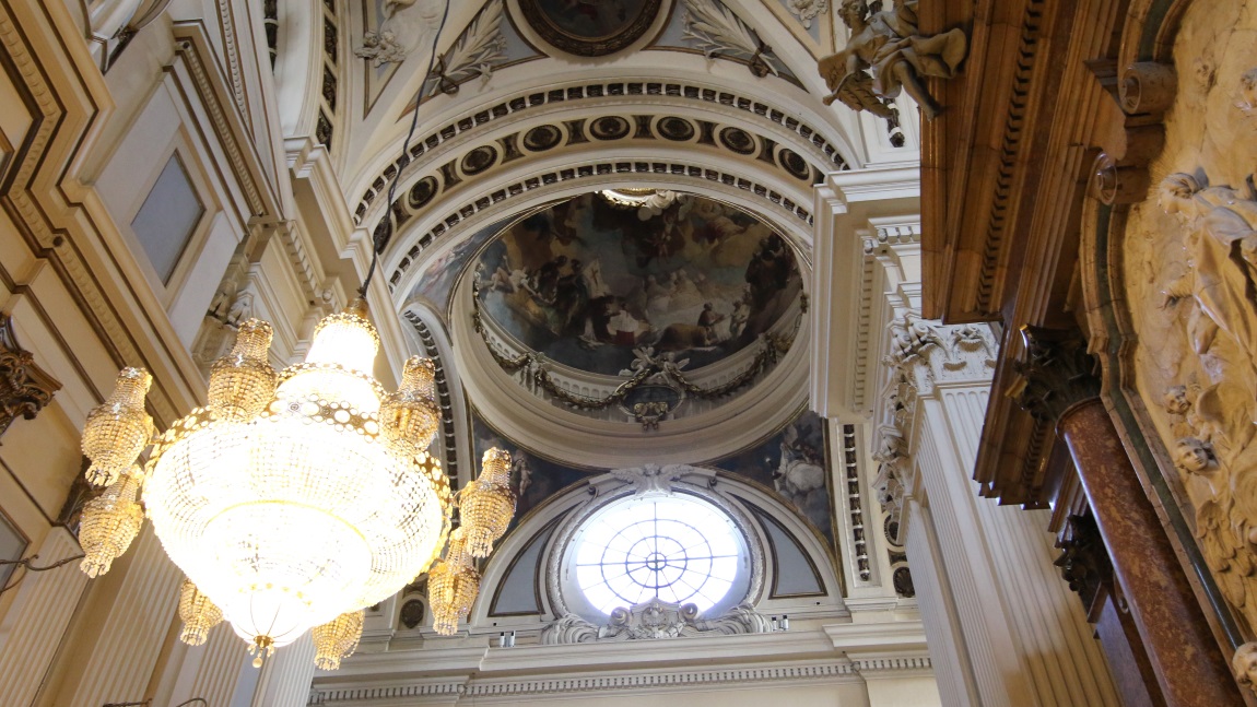 Ceiling of the Bas�lica