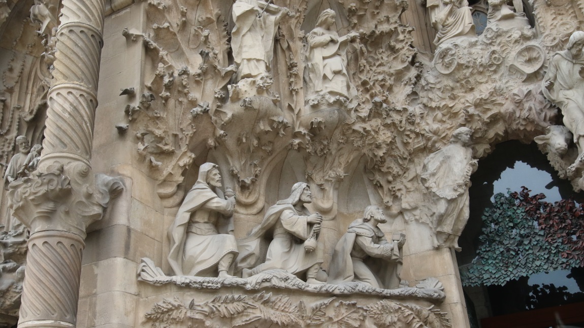 More carvings