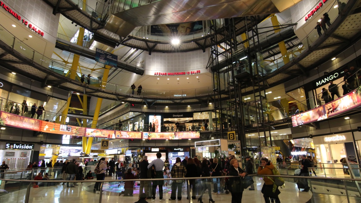 Inside Arenas de Barcelona