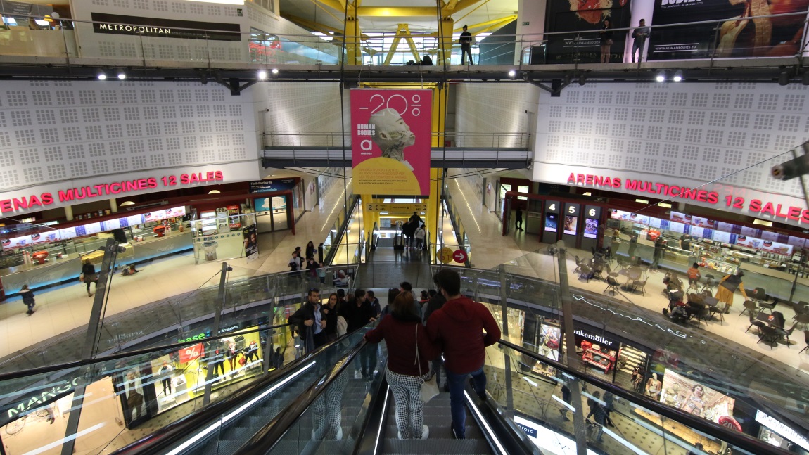 Inside Arenas de Barcelona