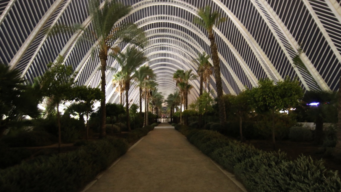 Inside La Umbracle