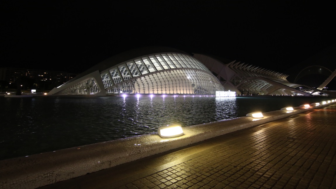 Hemisf�ric IMAX theater