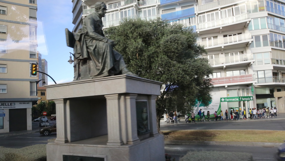 Manuel Agustn Heredia statue