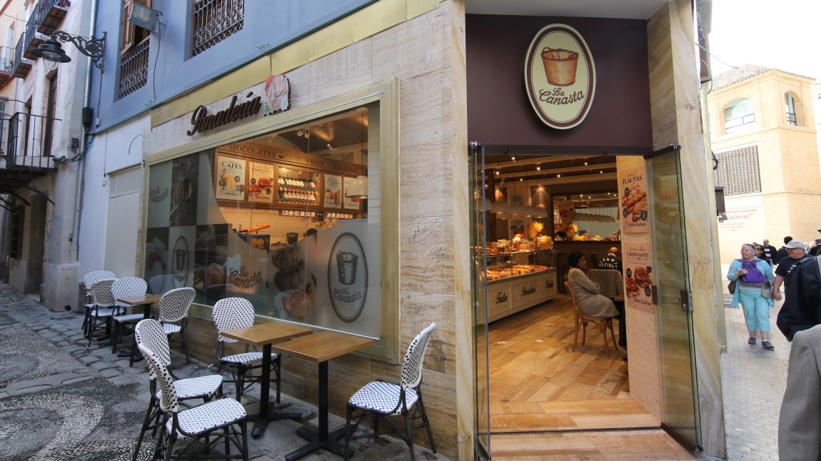 La Canasta bread store