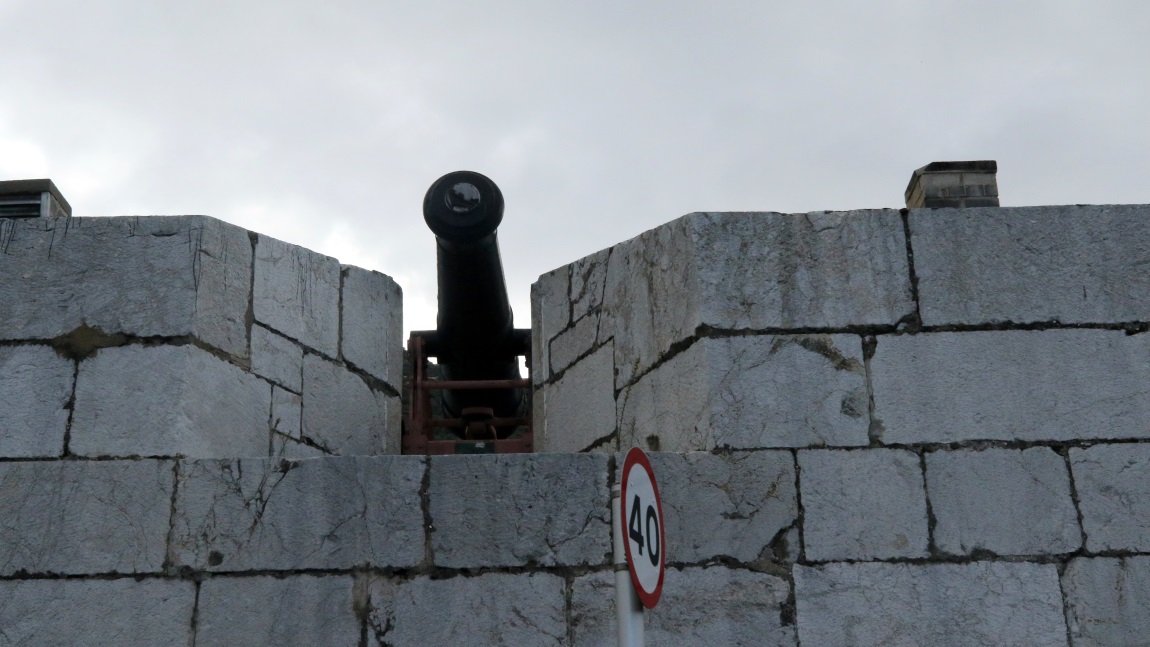 Canon on Wellington Front