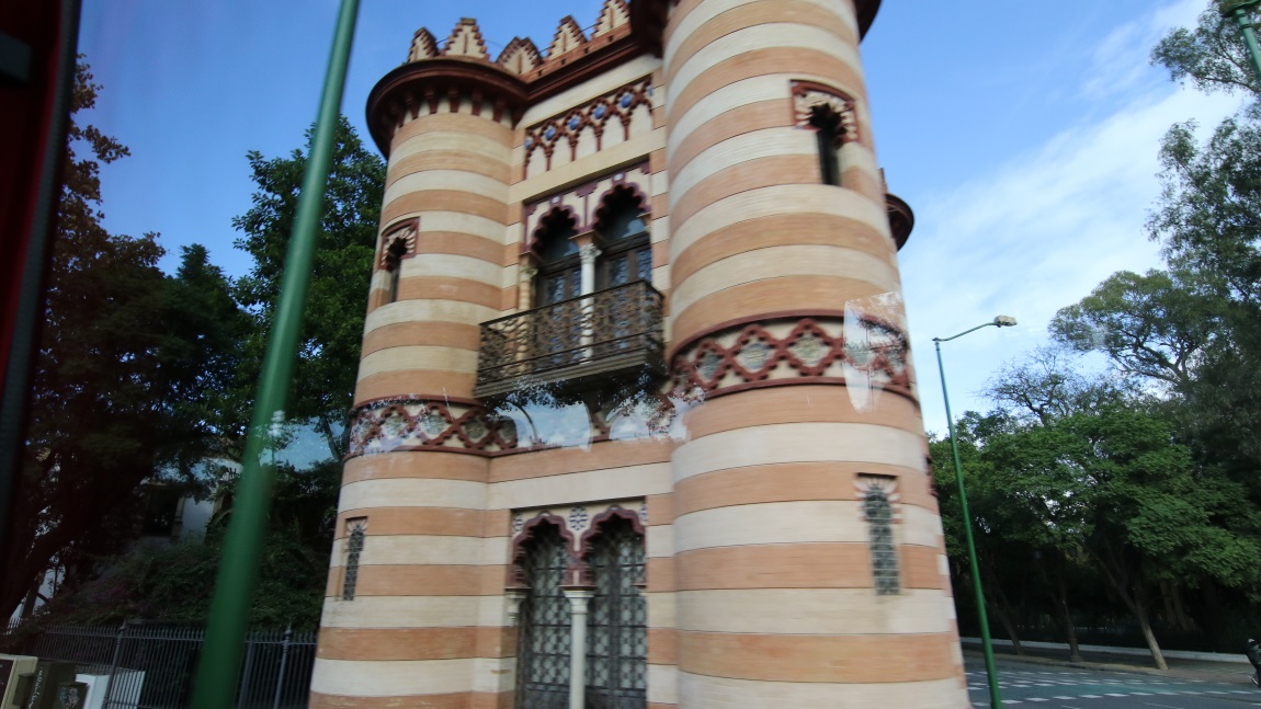Costurero de la Reina