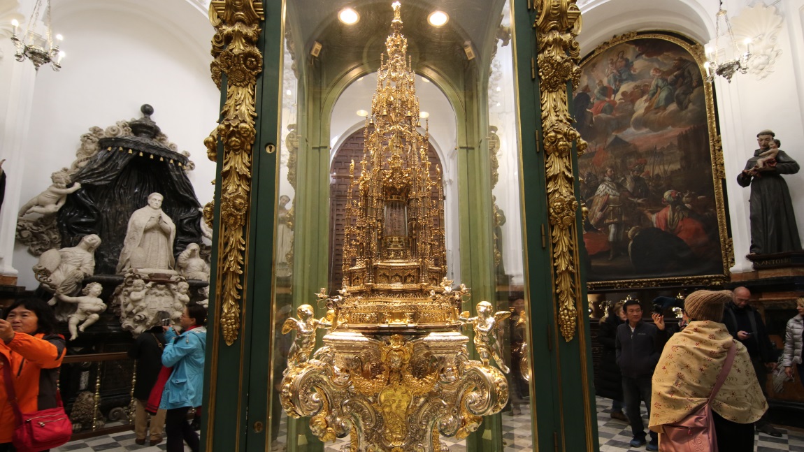 Silver and gold piece