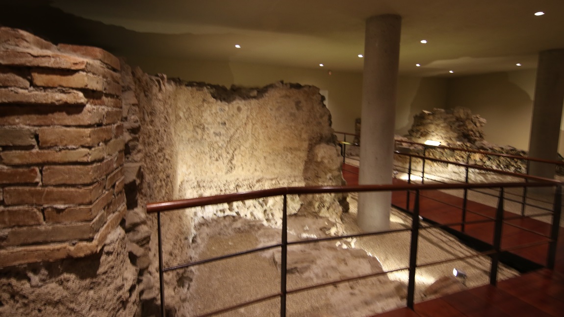 Excavating ruins