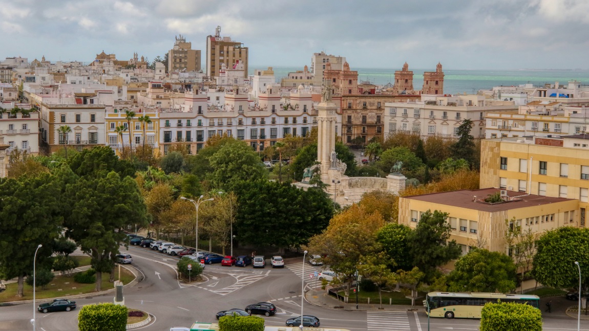 C�diz from the ship