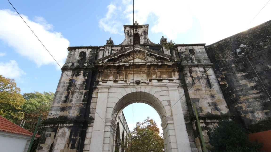Arch of the Aqueduct