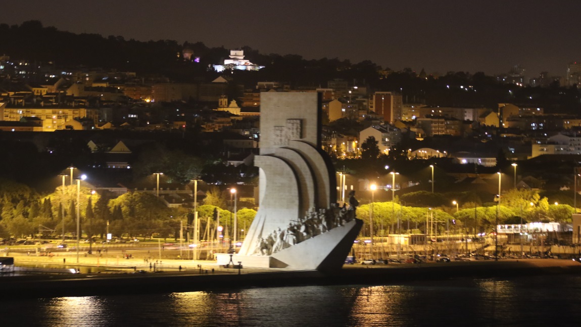 Padr�o dos Descobrimentos monument