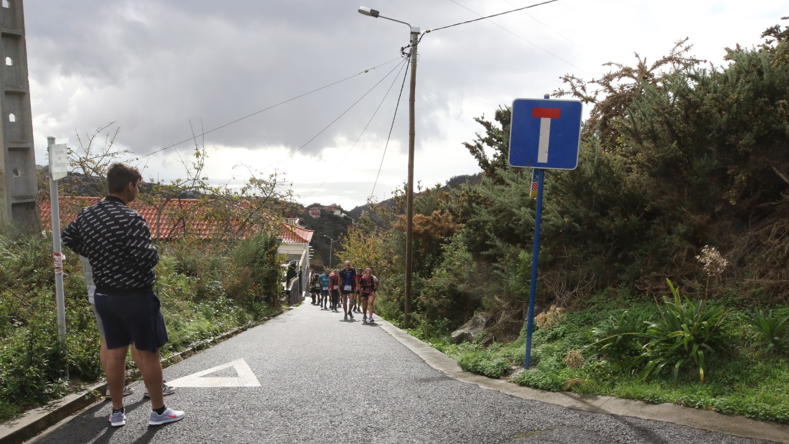 Competitive race up a mountain