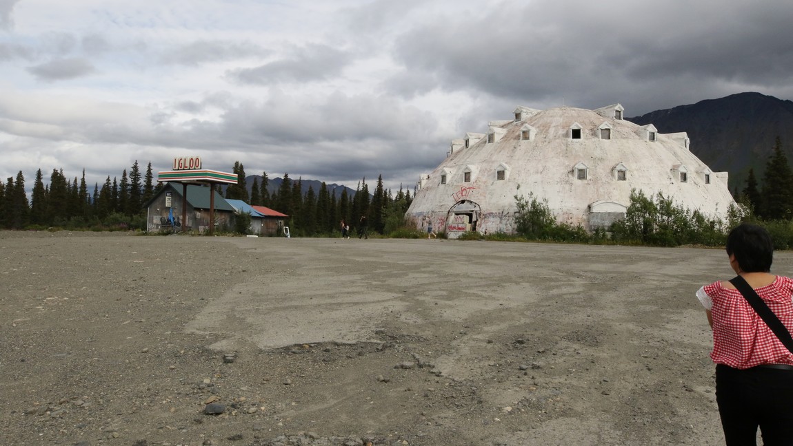 Rest stop at Igloo Village